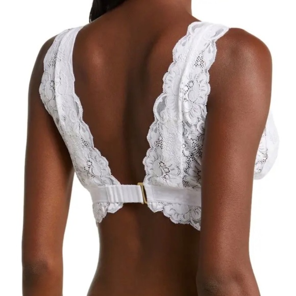 Free People -We are HAH -Got Ur Back Bra in Blanc - Picture 2 of 5
